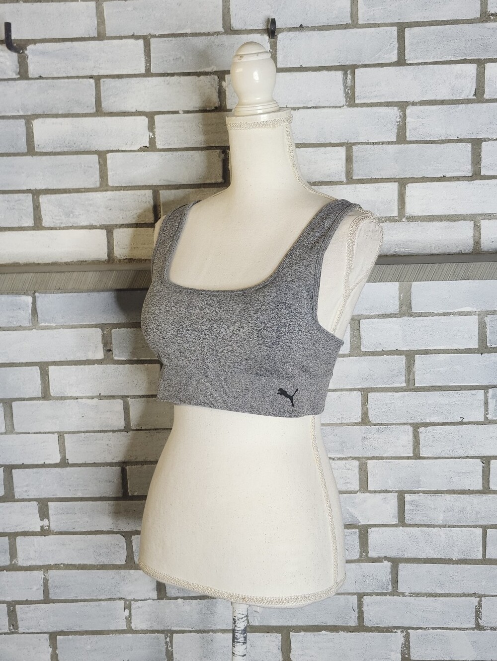 • Puma Womens Seamless Sports Bra Heather Gray Square Neck Stretch Size XL